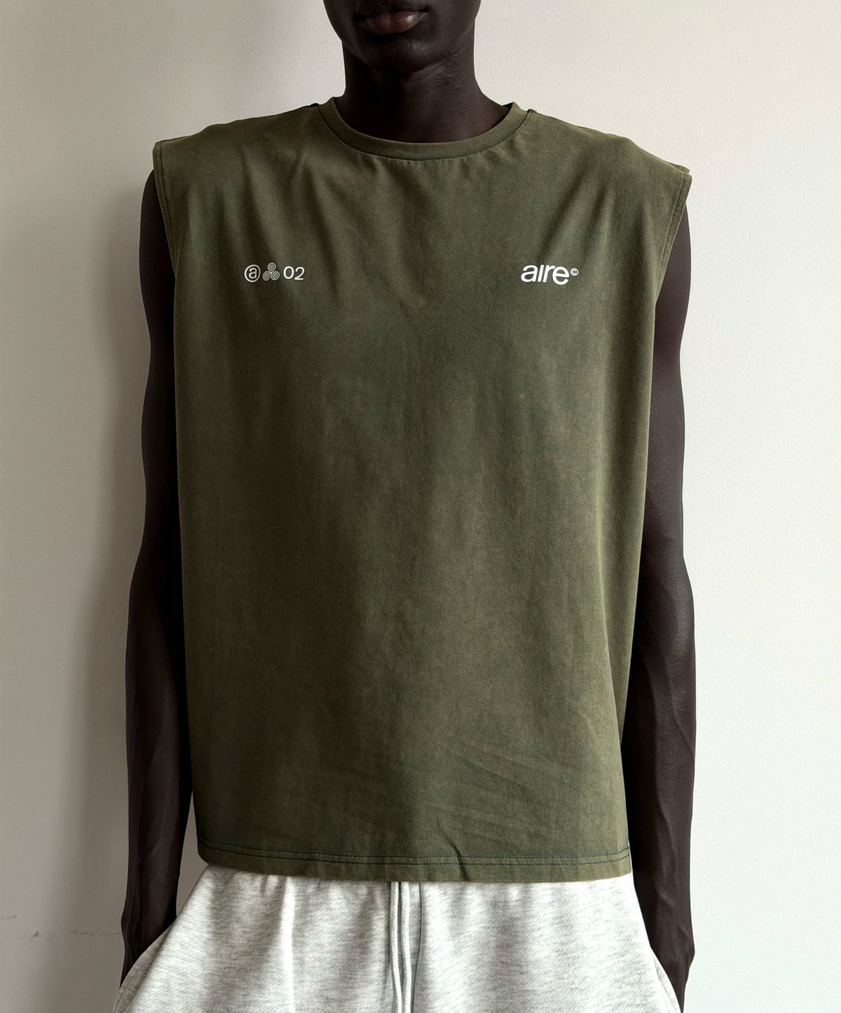 BUILD YOUR LEGACY SLEEVELESS GREEN