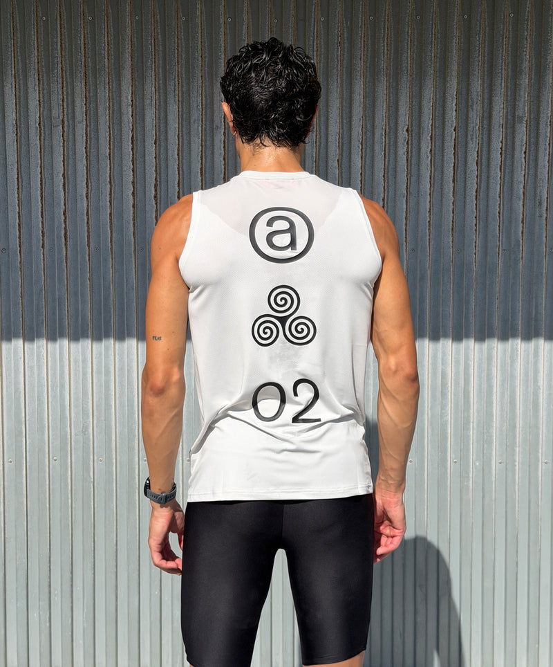 SLEEVELESS TRAINING TEE LIGHT GREY