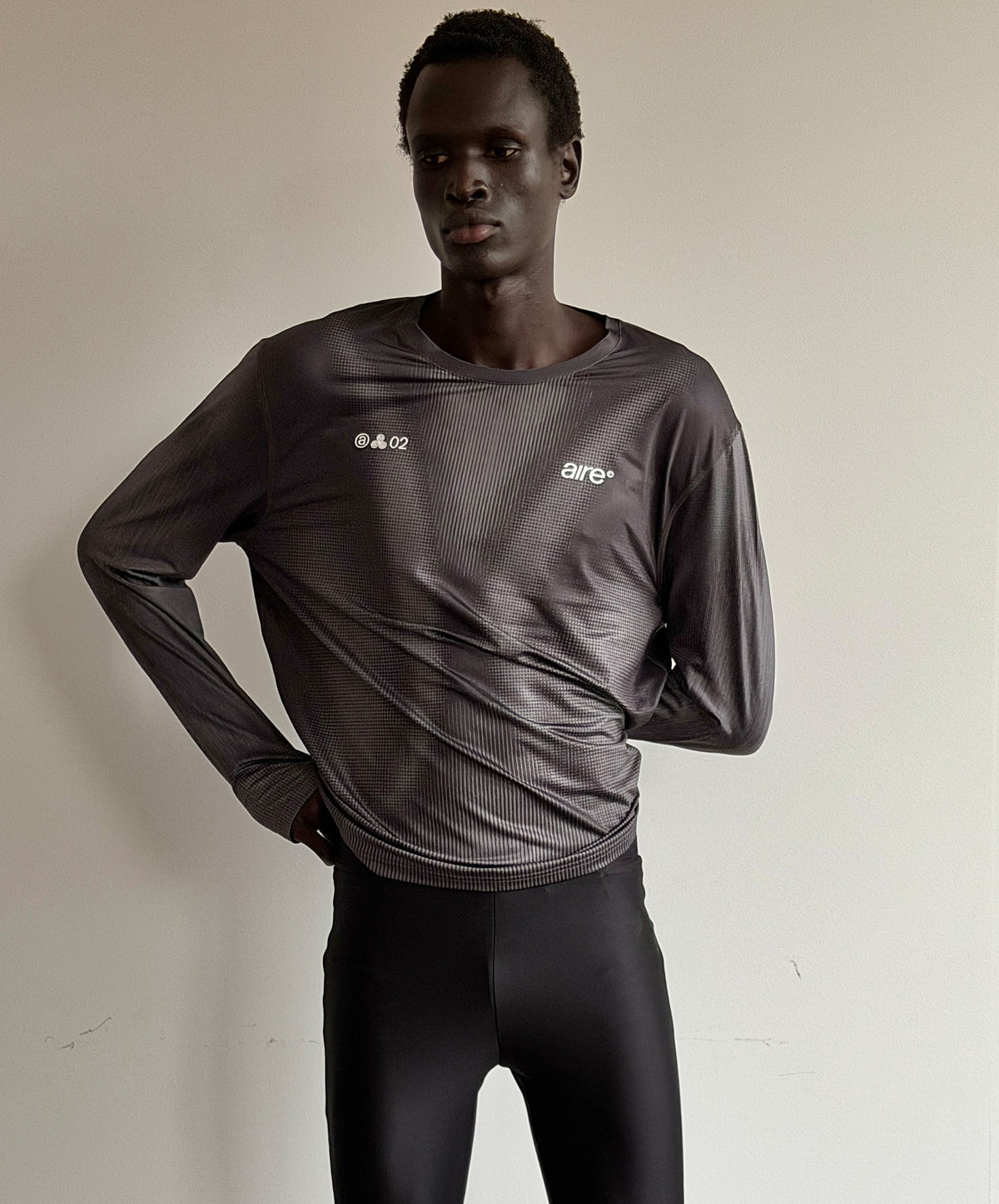 AOP TRAINING LONGSLEEVE BLACK