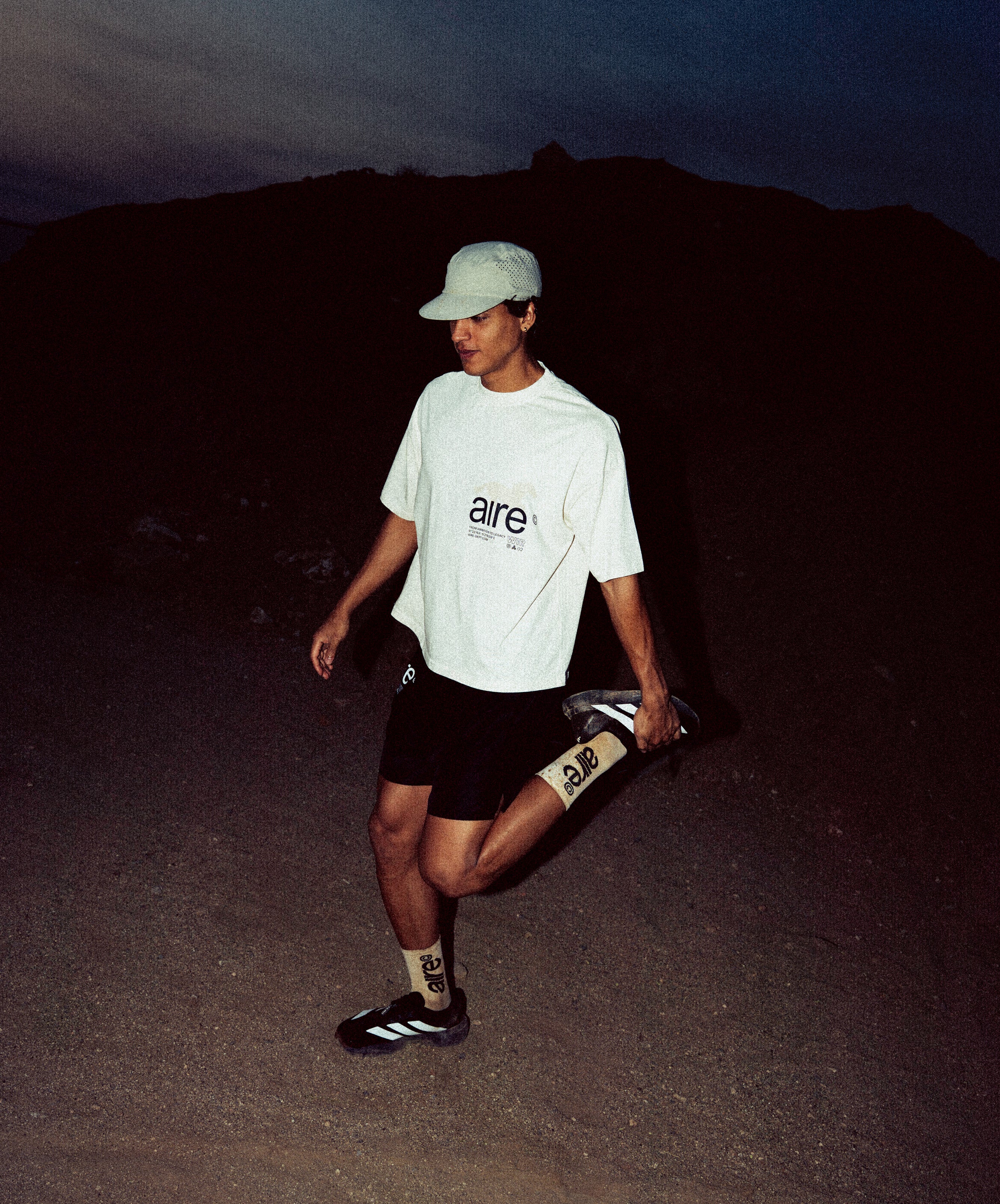AIRE TEE VI- WHITE